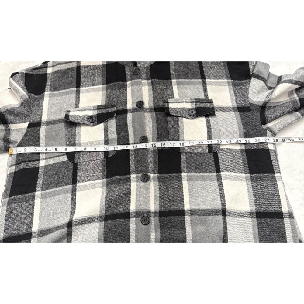 Womens Black & White Plaid Button-Up Plus Size Shacket W/ Pockets Size 20W - Picture 8 of 12